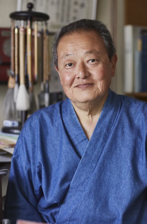 「黄綬褒章」受賞作家 小林　圓佳（こばやし　えんか）